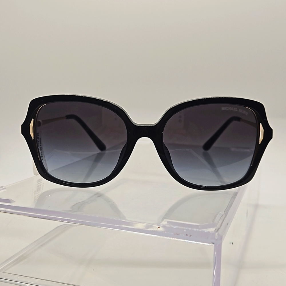 MICHAEL KORS SUNGLASSES WC SQU MD LUXOTTICA GROUP - MK 2153U 5518 BLACK